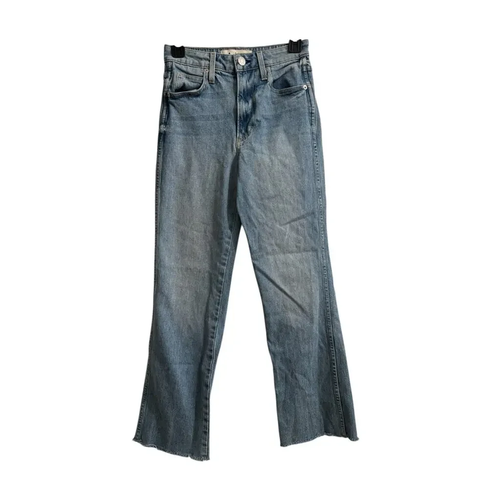 Amo High Rise Kick Crop Jeans Sz 25 Topanga Wash Chic Trendy Light Wash Flare - Picture 2 of 9